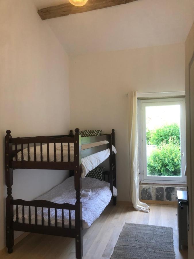 As Seen On A New Life In The Sun - Beautiful 3 Bedroom Cottage With Shared Pool Montboyer 外观 照片