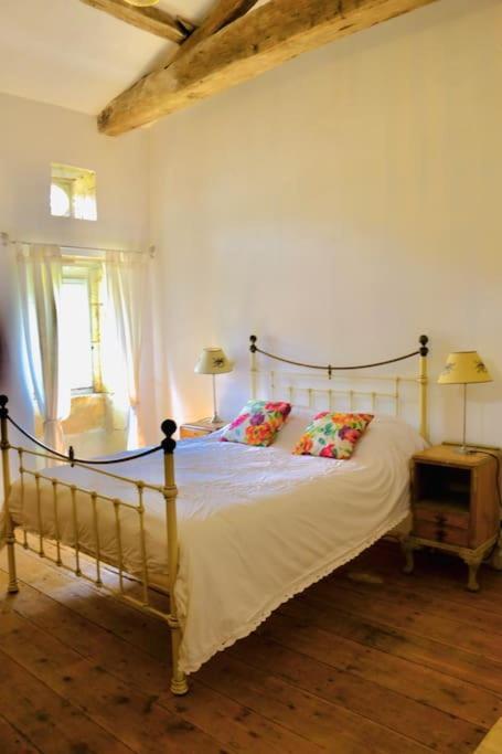 As Seen On A New Life In The Sun - Beautiful 3 Bedroom Cottage With Shared Pool Montboyer 外观 照片